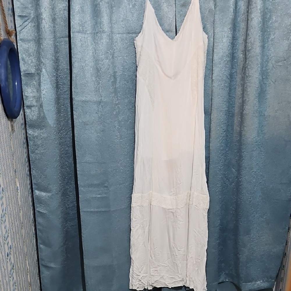 Somedays Lovin White Flowly Maxi Dress